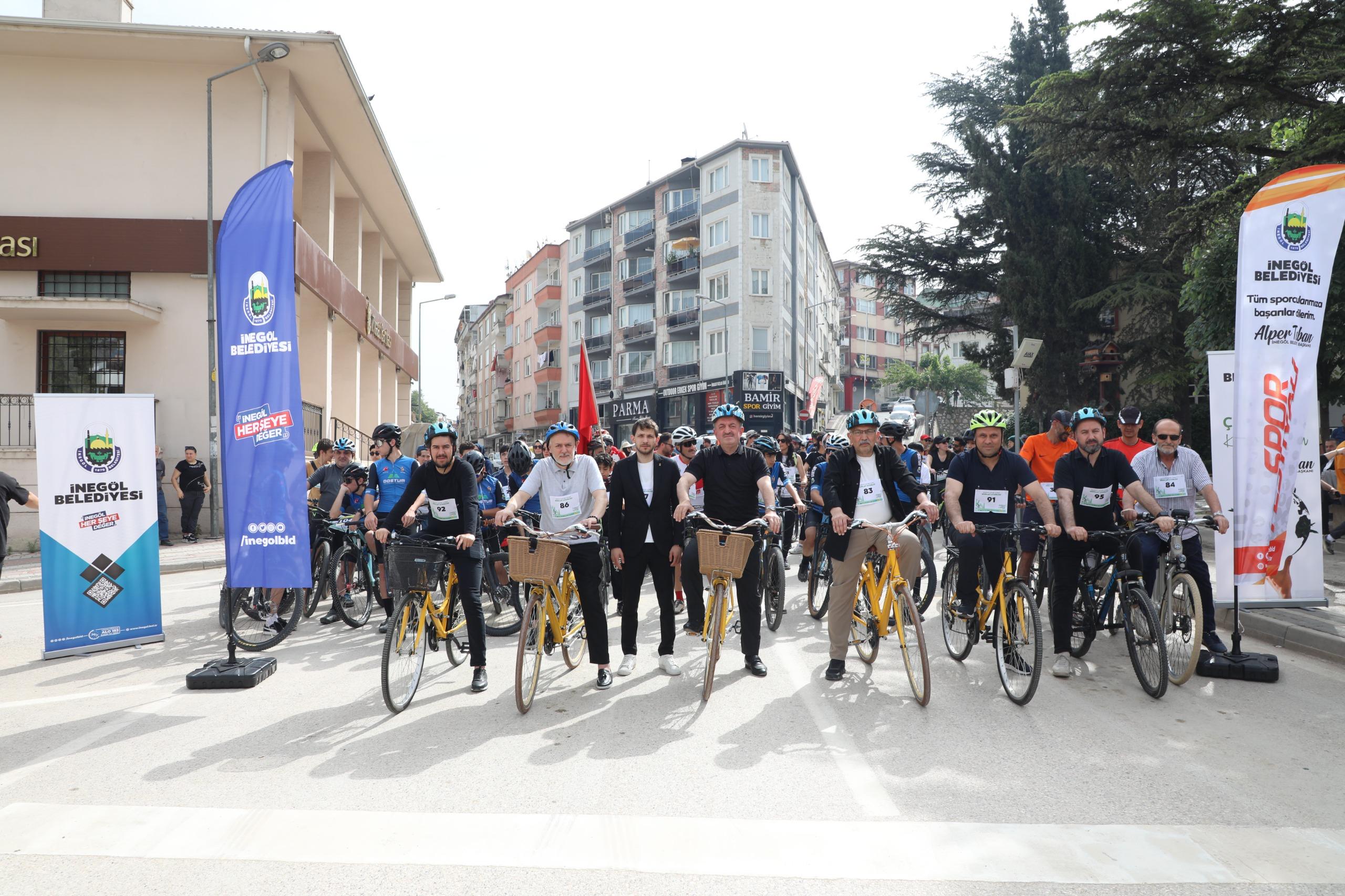 İnegöl’de Pedallar Temiz Gelecek İçin Döndü!